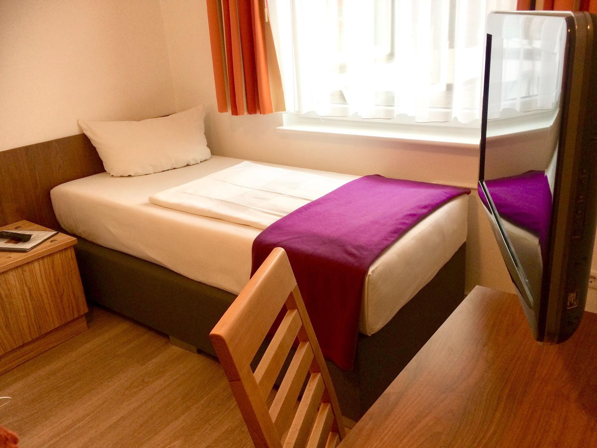 Triton Hotel Köln Kültér fotó