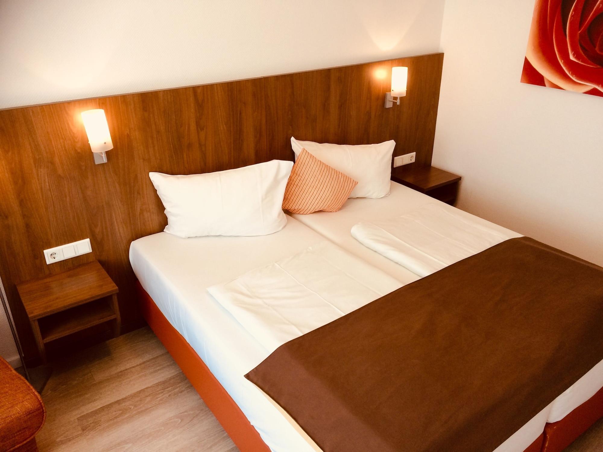 Triton Hotel Köln Kültér fotó