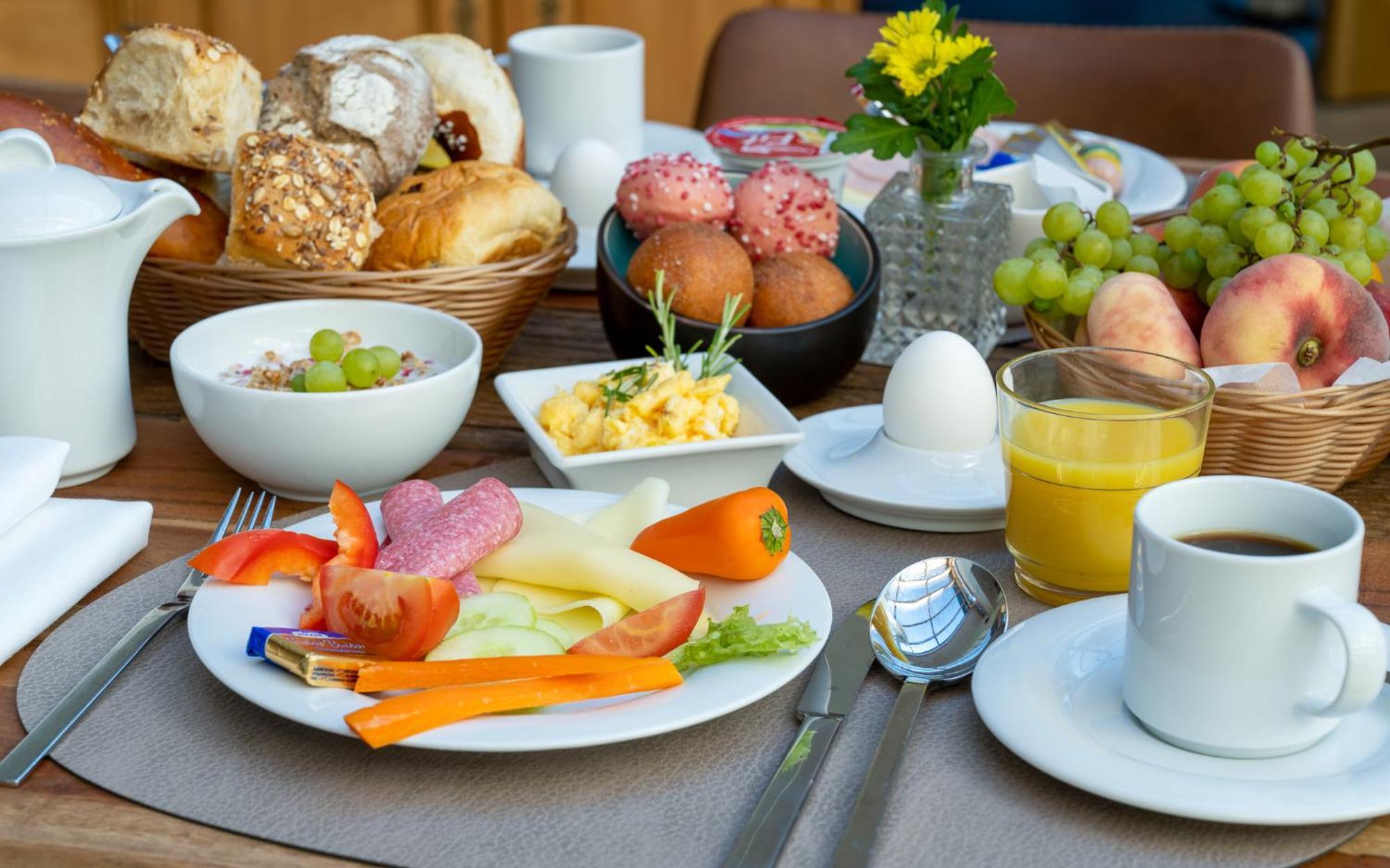 Triton Hotel Köln Kültér fotó