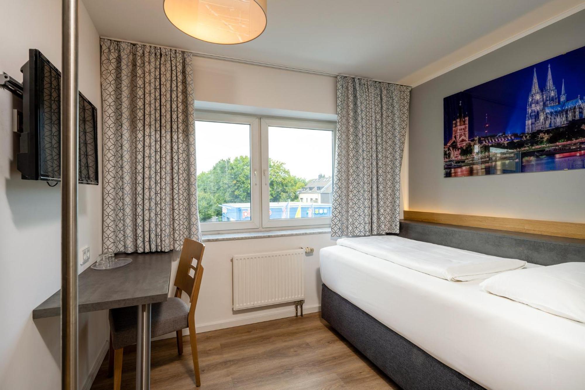 Triton Hotel Köln Kültér fotó